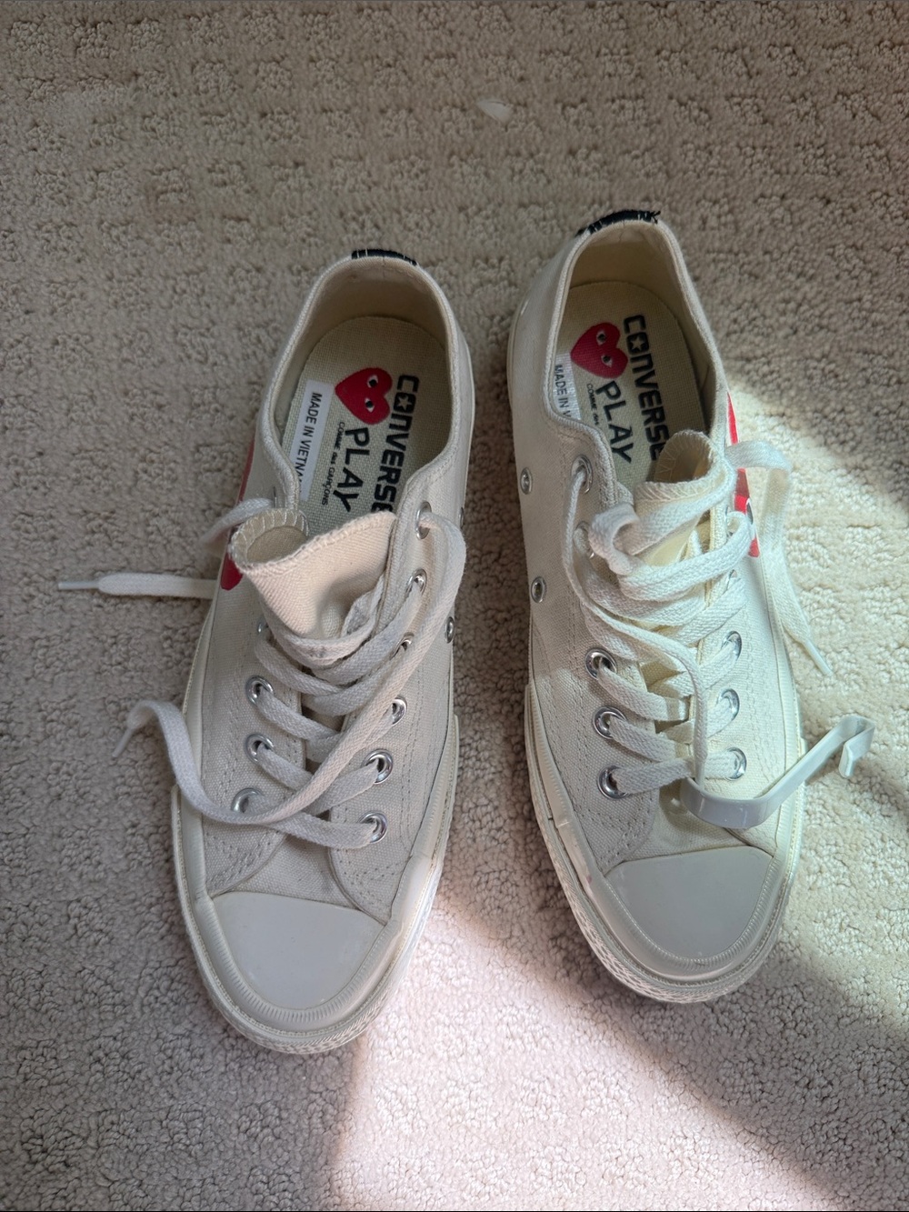 Converse PLAY Low Top Sneakers in Off-White with Comme des Garcons Red Heart - Picture 2 of 6
